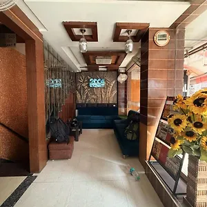 Rajkamal Palace - Near Kashi Vishwanath Temple Hotel Varanasi