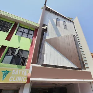 Oyo 12153 B S International Hotel Mysore